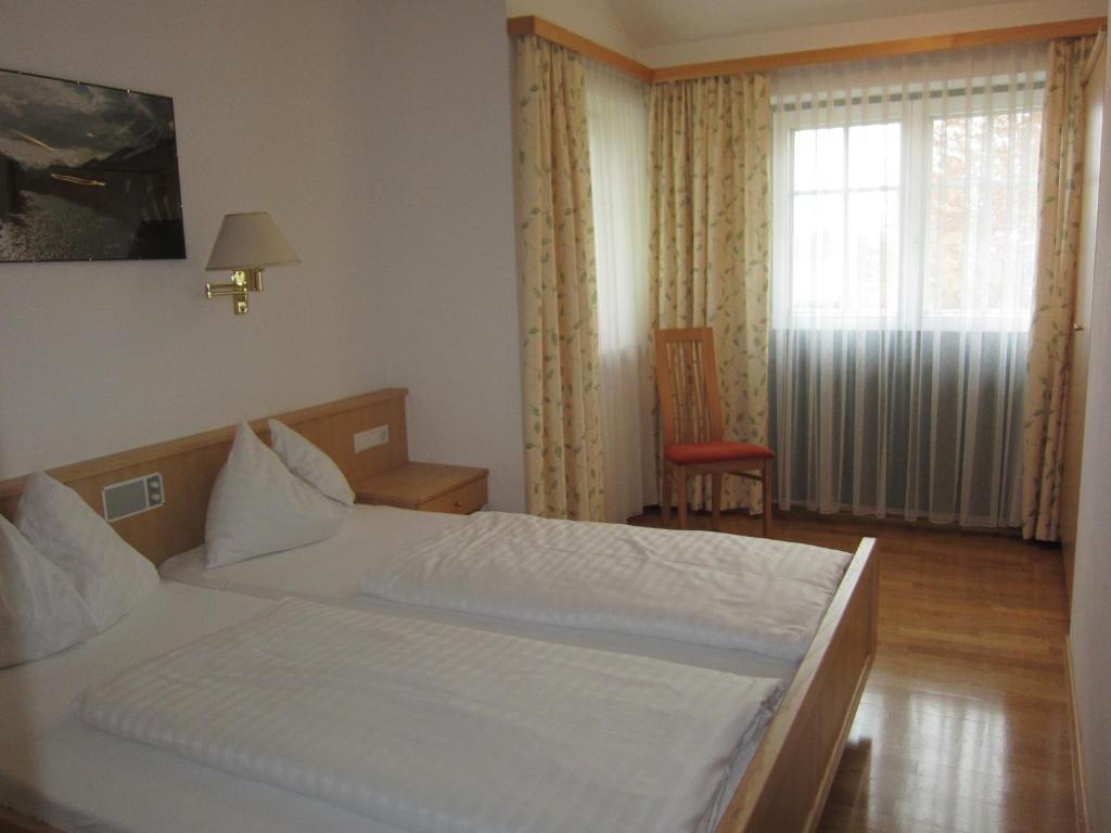 Ferienwohnungen Forellenhof Waldner Gundersheim Ruang foto